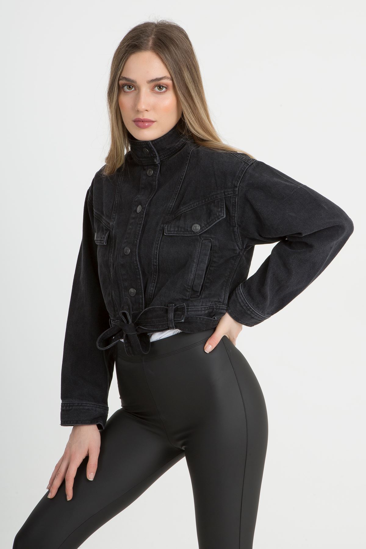 Reserved Denim Siyah Kısa Kot Kadın Ceket