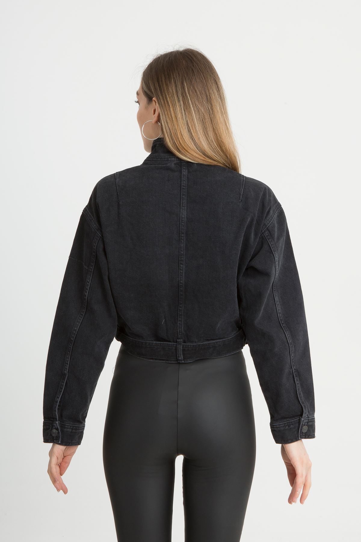 Reserved Denim Siyah Kısa Kot Kadın Ceket