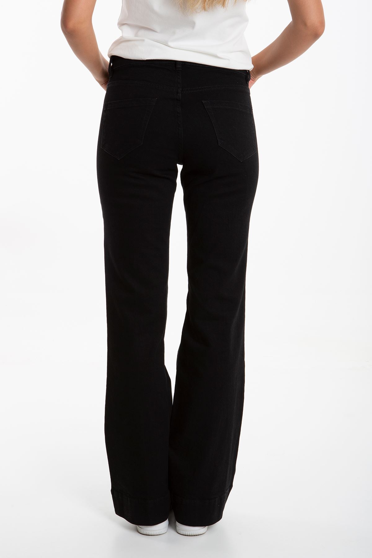 Sustainable Denim Siyah Flare Bol Paça Kadın Pantolon