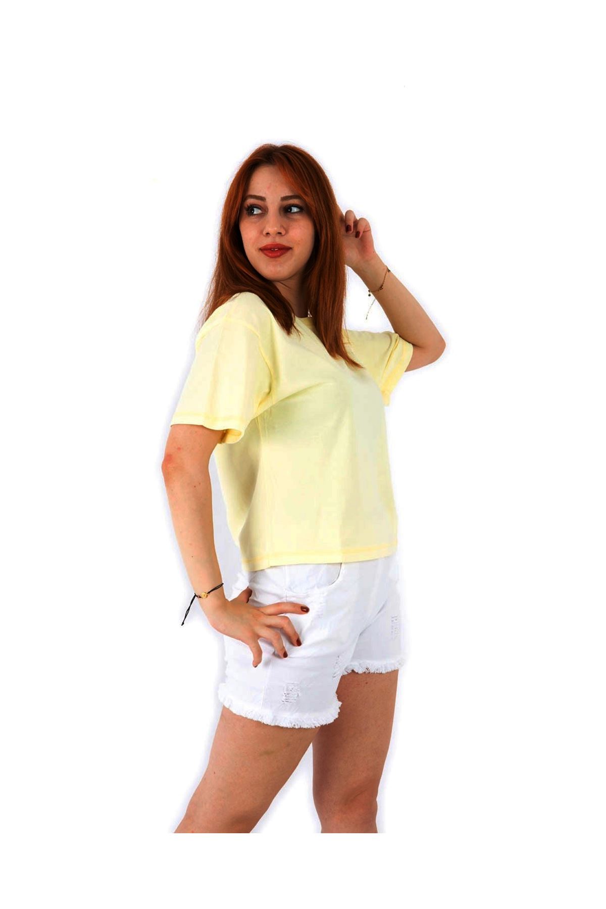 Limon Sarısı Pastel Renk Bisiklet Yaka Kadın T-shirt